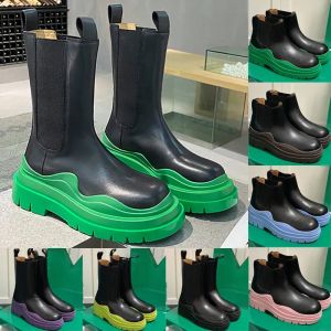 Botas de diseñador de neumáticos Botas Martin para mujer Botas hasta la rodilla Chelsea Martin de lujo para mujer Hombres Motocycle Tobillo Medio antideslizante Plataforma de moda Nieve Invierno Botas medias