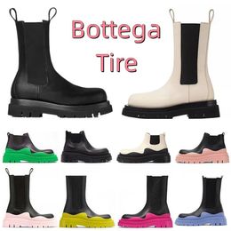 Tire Designer Women Boots Luxury Boot Dames Men Zwart Wit groene modeplatform Snow Winter Bootie Schoenen Maat 35-44