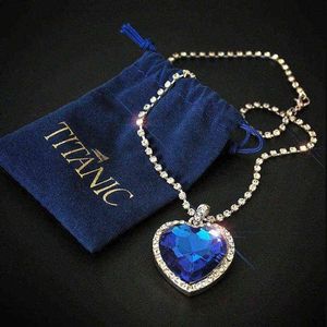 Titanic coeur d'océan bleu coeur amour pour toujours pendentif collier sac en velours Y1218264g