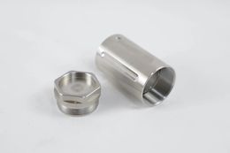 Pijp van titaniumlegering L: 8 '', OD: 1,45 '', 1,375 draden DD
