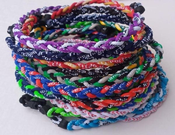 Accessoires de sport en titane 100 pièces, collier athlétique triple corde simple, bracelet tornade de baseball tisse des colliers pour enfants y4590560