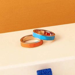 titanium stalen band ringen mode-sieraden heren eenvoudige ring lijm zwart wit rood dames cadeau ontwerper voor vrouwen luxe geschenken mode sociaal huwelijk sieraden