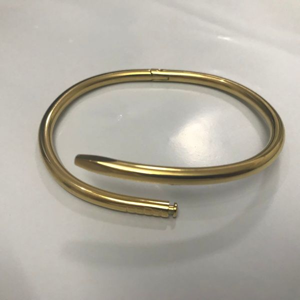 Titanium Steel Gold Charm Vis Bracelet Nail Braceuse de luxe Bangle Pulsera Brand Pulser