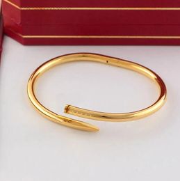 Titanium staal goud sier charm schroef nagelarmband armband pulsera armband voor heren en vrouwen bruiloft paren geliefden cadeau sieraden met veet -tas