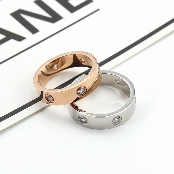 Titanium Steel Golden and Silver Love Ring Men and Women Bijoux en or rose pour les amants Couple Anneaux Gift Taille 5-11 Largeur 4-6 mm