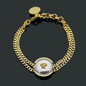 Bijoux en acier au titane Mode Basilisk Medusa carte femmes Bracelet Collier Boucles d'oreilles ensembles Laiton plaqué or 18 carats dames Designer Bijoux VaHP51