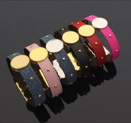 Bijoux en acier titane marque ronde populaire vieille peau de fleur multi-ongles Bracelet noir rouge rose couleur vieux bracelet en cuir de fleur5341091