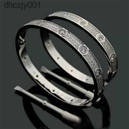 Titanium Steel Row Bracelet en diamant complet Fashion Femmes Men Chirstmas Bracelettes Bracelets Bijoux Distance Gift avec Sac Velvet UZ4B