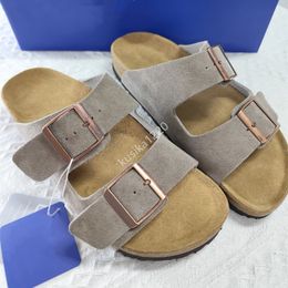 Sandalias Sandalias de diseñador Alemania Sandalia Zapatos para hombres Mujeres Diapositivas Moda Verano Playa Zapatillas Mocasines Zapatillas Gamuza Hebilla de cuero Chanclas deslizantes Tamaño 35-45