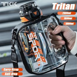 TKK 1/1,6 / 2L Sports Bouteille d'eau Tritan Grande capacité Créative Cup Résistante à la chaleur Adult Voyage Kettle Gym Fitness Jugs 240422