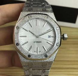 TM Factory Grosted Gold Mécanique Mouvement automatique Lady Mens Diamond Watch Wrist Wrists Montre Man Montre Watch8618554