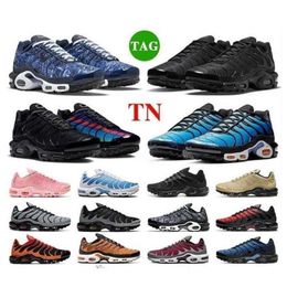 TN New Plus Terrascape Chaussures de course TNs Hommes Femmes Unity Noir Blanc Université Bleu Grape Gold Bullet Hyper Sky Blue Fury Jade Femmes Baskets En Plein Air