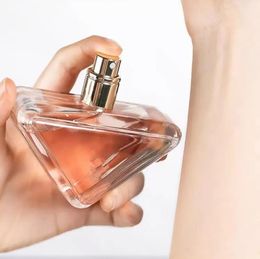 Livraison gratuite aux États-Unis en 3-7 jours de parfum pour femmes de longue durée atomiseur sexy dame 90 ml Parfum Antiperspir.