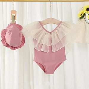 Toddler Baby Girl Swimsuit Spring Summer Mesh V-Neck Backless Swwear With Hat For Children One Piece Kids Vêtements Girls 1-8Y 240430