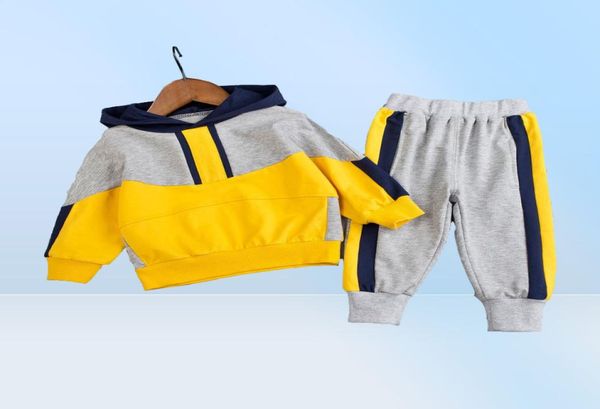 Toddler Boy Designer Vêtements Infant Tracksuits Baby Boys Girls Hooded Casua Patchwork Kids T-shirt Pants 2PCSsets Toddler Sports T9001776