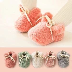 Toddler First Walker Socks Solid Color Banded been Warmer Baby Shoes Winter Warm Fleece Floor Socks Anti-Skid Cotton Soft Soles 240409