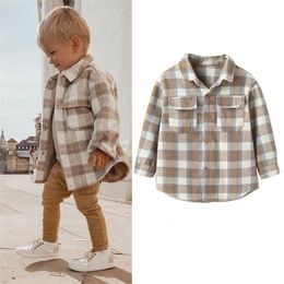 peutermeisje geruite reverskraag knoopontwerp shirt jas voor meisjes jongen baby kinderen lente herfst kinderen warme bovenkleding 240113