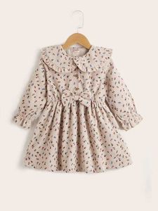 Robe en velours côtelé à manches volantées et col claudine pour toute-petite fille SHE