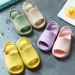 Toddler Enfants Adultes Slip-on Mode Sandales Garçons Filles Mousse Plage D'été Diapositives Bone Resinchildren Chaussures D'eau Légères ad K626