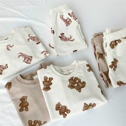 Toddler Kids Girls Tracksuit Cartoon Bear Print Clothes Ensembles Automne Baby Boy Long Manche Sweat-shirt Pantalon 2 PCS Suit 220620