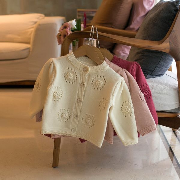 Cárdigan de punto con huecos para niños pequeños, tops de princesa con apliques de flores estéreo para niñas pequeñas, suéter para niños de otoño, prendas de vestir Z5485