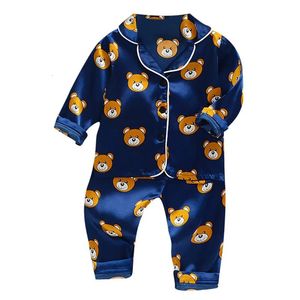 Toddler Silk Satin Pyjamas Pyjamas Set Baby Sleepwear Pijama Pyjamas Pak jongens Girls Slaap Twee delige Set Autumn Kids Loungewear 240410