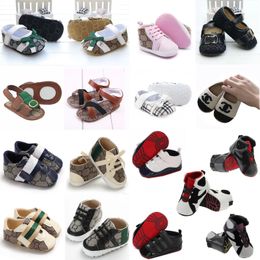 Zapatillas para niños pequeños zapatos para niños zapatos para niños zapatillas para niños zapatos deportivos anti -drop suave suave con zapatos antideslizanes para caminar