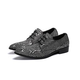 Orteil nouveau sier motif mariage Party pointu oxford lacet up up greting cuir hommes plus taille business brog chaussures 850