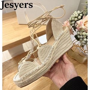 Sandales des orteils Summer Tricoted Hollow Out Cross Sangle de cheville Femmes Slope Talons polyvalents Roman Sandalias Daily Commuter Chaussures 62081