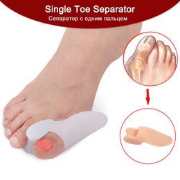Separadores de dedos protectores para aliviar el dolor Hallux Valgus plantillas ortopédicas para el cuidado de los pies almohadilla de silicona suave para zapatos almohadillas de silicona para los dedos