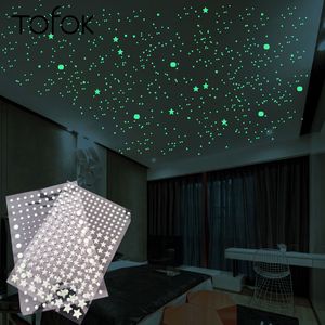 3D Bubble 202pcs / Set Stars Dots Lichtgevende Muursticker DIY Slaapkamer Kinderkamer Decal Glow in Dark Fluorescerend Woningdecoratie