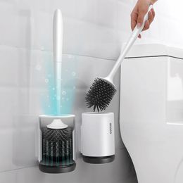 Porte-brosses de toilette Brosse de toilette en silicone avec ensemble de supports Brosse de cuvette de toilette en plastique Brosse de nettoyage de toilette murale ou sur pied 231024