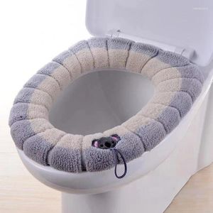 Couvre-siège de toilette 1pcs Pad hiver chaud couverture de salle de bain lavable Closestool accessoires tapis coussin