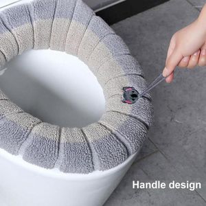 Les housses de siège de toilette gardent au chaud plusieurs styles universels grand coussin de couverture de couvercle pour toilettes publiques