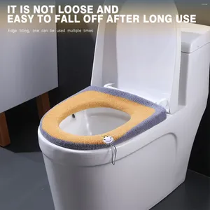 Couvre-sièges de toilette Fibres extensibles rembourables de salle de bain douce facile à régler le couvercle à coussin confortable et lavable