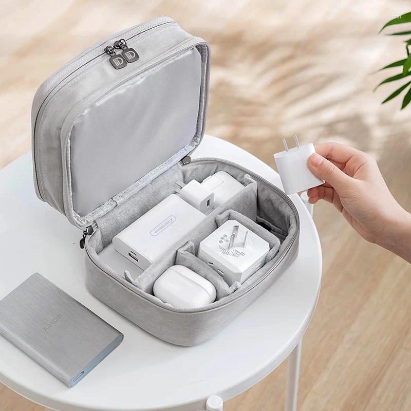 Kits de toilette Câble portable Sacs de rangement numérique Organisateur de gadgets USB Charger Double couche Cosmetic Case Case accessoires