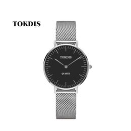 Reloj Tokdis tekaishi tendencia no mecánica relojes impermeables cinturón de malla par reloj de cuarzo fabricante customización 242c