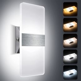 Tokili Applique Murale Acrylique Câblé Aluminium LED Lumière 12W 5 CCTs Luminosité Dimmable Haut et Bas Salle de Bain Miroir Applique Couloir Balcon Porche Éclairage Intérieur