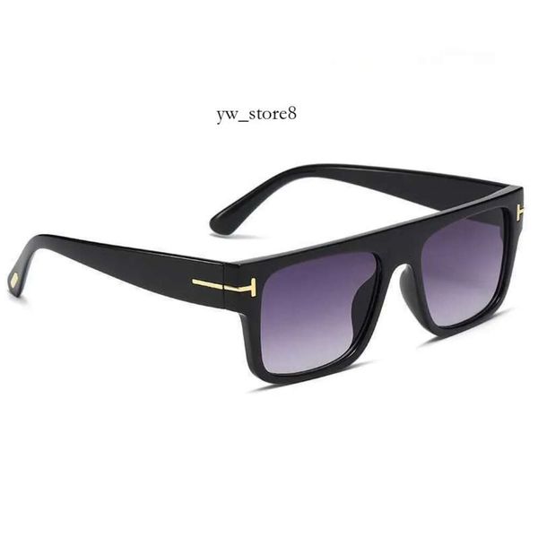 Tom Fords Lunettes de soleil Designer Sunglasse James Bond Sunglass Hommes Femmes Marques Lunettes de soleil Super Star Celebrity Box Driving Fashion Trend Brand Tom Sunglasses 1093