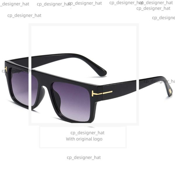 Tom Fords Sunglasses Designer Sungasse James Bond Sungass Men Men de femmes Marques Soleil Super Star Celebrity Box Driving Fashion Trend Brand Tom Sungasse 8654