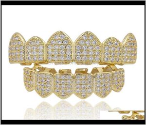 Capeur à dents grillz luxe bling zircon dents de dents de rue Rappers de la mode Men des femmes 18K Gol