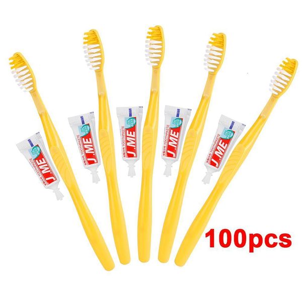 Cepillo de dientes 100 Uds. Cepillo de dientes desechable el cepillo de dientes de viaje portátil con Kit de pasta de dientes cuidado bucal cepillo de limpieza de dientes 230524