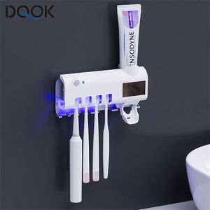 Porte-brosses à dents Distributeur de dentifrice Énergie solaire Boîte de rangement de salle de bains Multifonction Charge USB 220919