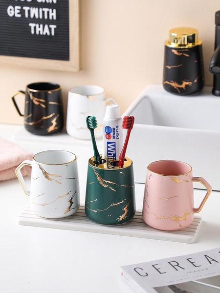 Toothbrush Ensemble d'accessoires de salle de bain nordique pour la maison, brosse à dents en céramique, porte-gobelet, brosse à dents, tasse de bain de bouche pour lavabo d'hôtel