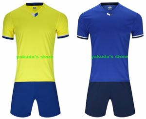 Top 2019 Heren Mesh Reversible Soccer Jersey voor dat thuis weg kijken met zoveel verschillende kleurenstijlen Custom Mens Soccer Jersey Uniformen