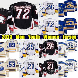 Top #72 Tage Thompson Reverse Retro hockeytrui #26 Rasmus Dahlin #27 Devon Levi Dylan Cozens Owen Power Kyle Okposo Alex Tuch Jeff Skinner Tyson Jost Erik Johnson