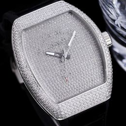 Top Luxury Watchs Hommes et femmes Machinerie automatique de sport extérieur étanche The Steelchain 44 mm cadeau