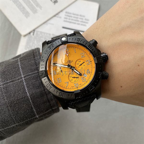 Top AAA mens reloj de lujo batería de cuarzo 316L caja de acero negro cara naranja 45 mm dial hombres relojes casuales