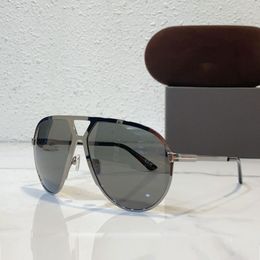 Top Aviator Sunglasses Designer Classic TF1060 Mens pour femmes Lunettes de soleil UV 100% Protection Métal de lunettes de soleil en métal à coffres avec boîtier pour lunettes