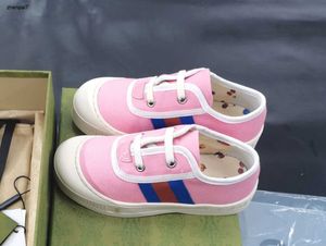 Top baby sneakers schattige roze canvas schoen niet-slip zool voor kinderen designer schoenen maat 26-35 herfst kleurrijke streep meisje schoen nov15